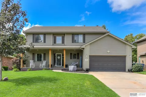 3910 N 208th St, Omaha, NE 68022