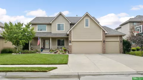 12109 S 48th St, Papillion, NE 68133