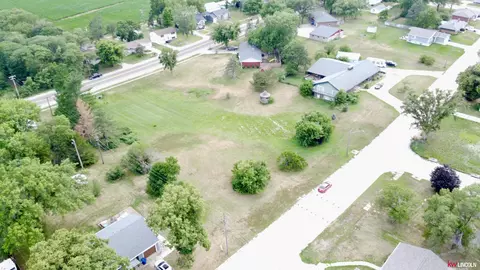 525 Adams St, Clatonia, NE 68328
