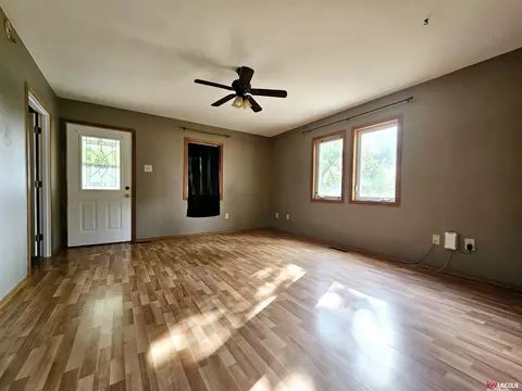 509 E Forrest St, Sutton, NE 68979 photo 6