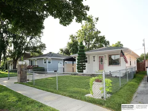 2647 3rd Ave, Council Bluffs, IA 51501