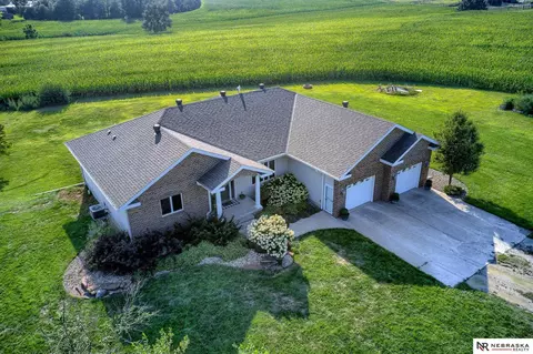 1175 Rood Dr, Wahoo, NE 68066 photo 4