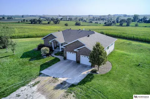 1175 Rood Dr, Wahoo, NE 68066 photo 6