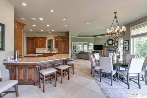 Dining - 13402 Hamilton St, Omaha, NE 68154 photo 3 of 5