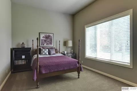 Bedroom - 13402 Hamilton St, Omaha, NE 68154 photo 4 of 4