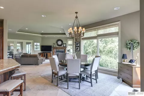 Dining - 13402 Hamilton St, Omaha, NE 68154 photo 4 of 5