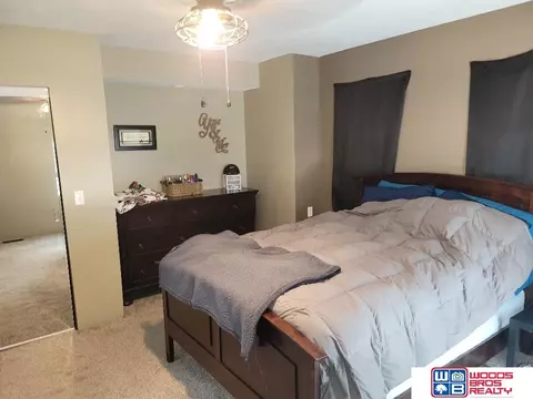 1806 Grant St, Beatrice, NE 68310 photo 8