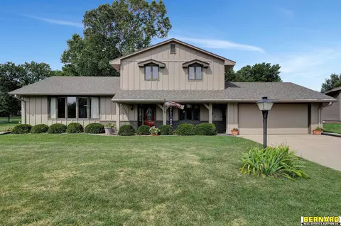 15602 Copper Corral Dr, Plattsmouth, NE 68048