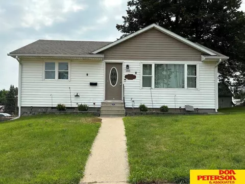 205 W Broadway St, Randolph, NE 68771