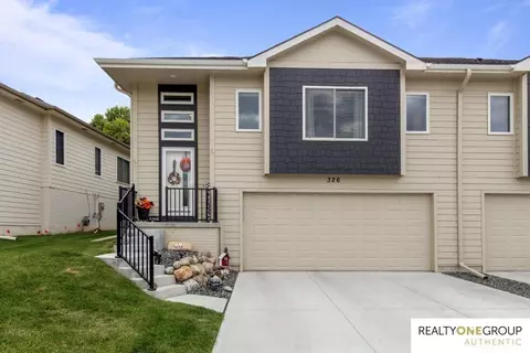 326 N Allen St, Bennington, NE 68007