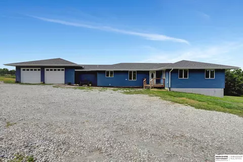 1899 Sunrise Rd, Milford, NE 68405