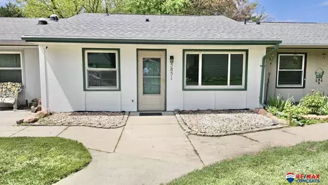 5851 Wolff Ln, Lincoln, NE 68521