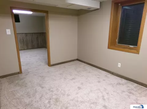 122 Cedar St, Beatrice, NE 68310 photo 33