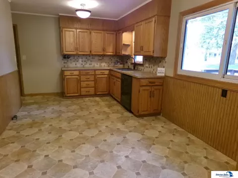 122 Cedar St, Beatrice, NE 68310 photo 12