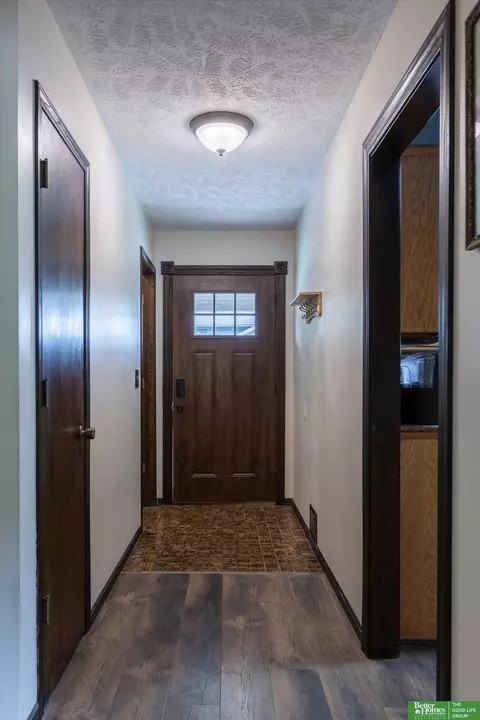 255 Riverside Dr, Waterloo, NE 68069 photo 3
