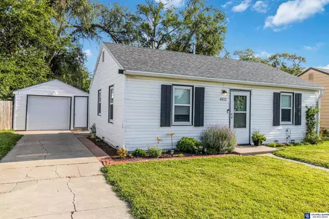 4032 Baldwin Ave, Lincoln, NE 68504