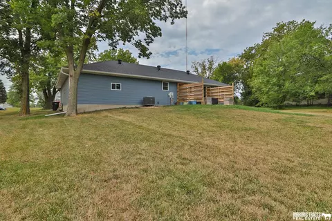728 W Mary St, Beatrice, NE 68310 photo 10