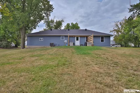 728 W Mary St, Beatrice, NE 68310 photo 8