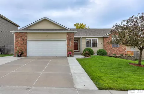 21401 Lincoln Blvd, Gretna, NE 68028