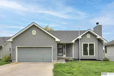 7328 N 85th St, Omaha, NE 68122