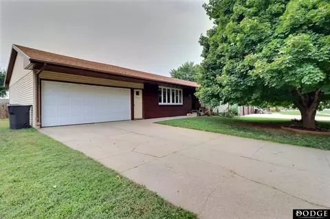 1139 Prinz St, West Point, NE 68788