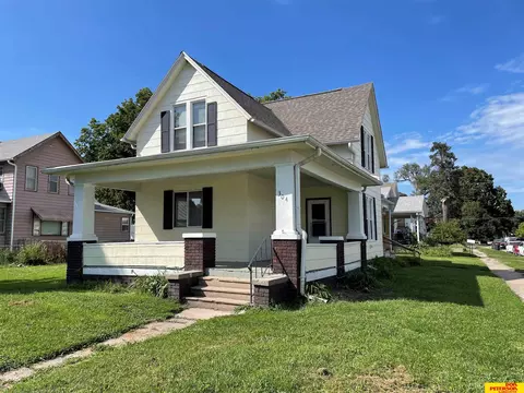 304 W Military, Fremont, NE 68025