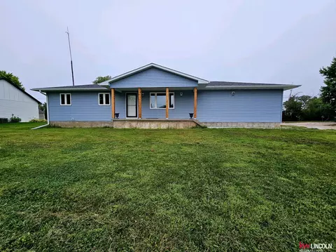 701 S Maltby Ave, Sutton, NE 68979
