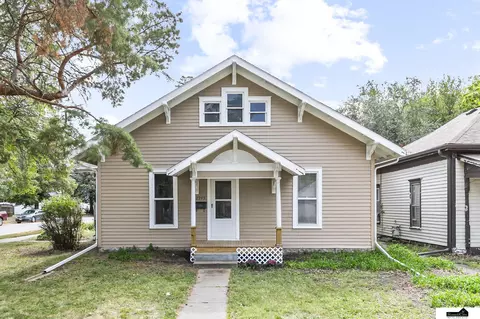 2945 S St, Lincoln, NE 68503
