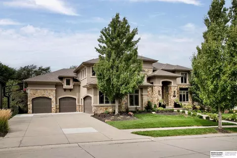 1408 N 187th St, Elkhorn, NE 68022