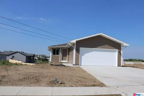 1224 Pennsylvania Ave, Lincoln, NE 68521