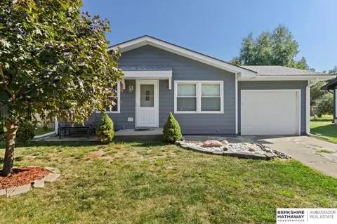 2121 W Garfield St, Lincoln, NE 68522