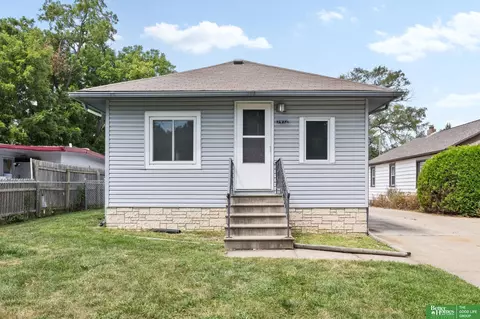5412 S 48th Ave, Omaha, NE 68117