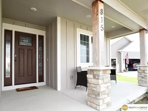 815 N 10th Ave, Springfield, NE 68059 photo 3