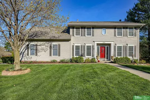 2320 S 116th St, Omaha, NE 68144