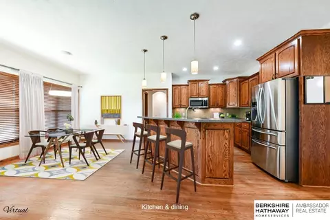 12011 S 49 St, Papillion, NE 68133