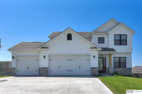 16915 Christensen Rd, Gretna, NE 68028