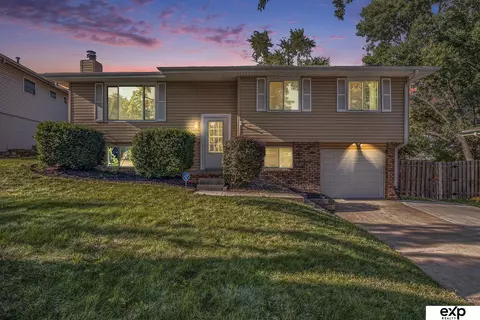 13108 Josephine St, La Vista, NE 68128