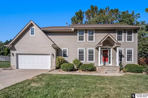 4712 S 163rd St, Omaha, NE 68135