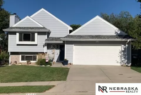5255 N 126 St, Omaha, NE 68164