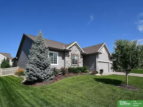 6604 S 199 St, Omaha, NE 68135