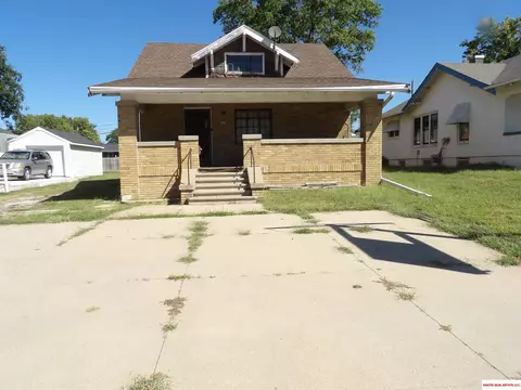1722 E Court St, Beatrice, NE 68310