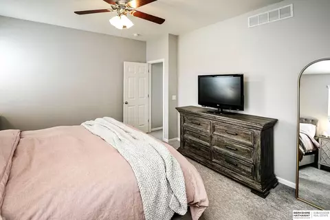14778 Eagle St, Bennington, NE 68007 photo 12