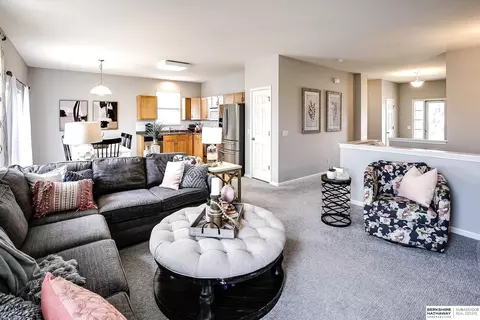 14778 Eagle St, Bennington, NE 68007 photo 4