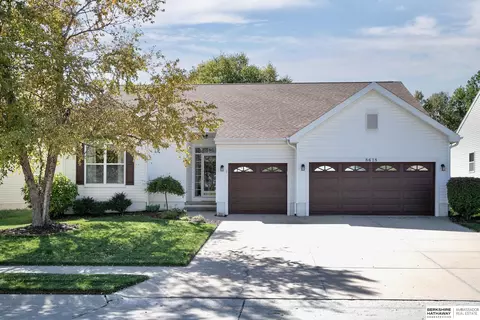 8618 S 162nd St, Omaha, NE 68136
