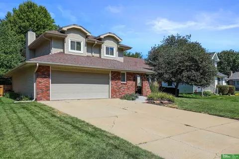 16012 Capitol Ave, Omaha, NE 68118