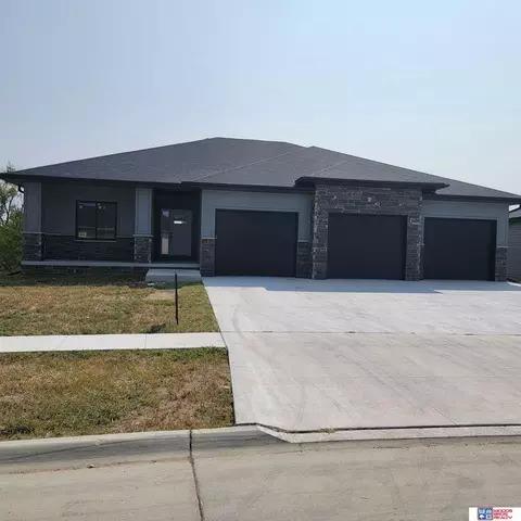 2548 Milrose Branch Rd, Lincoln, NE 68520
