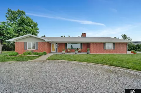 38150 Us Hwy 77, Blue Springs, NE 68318