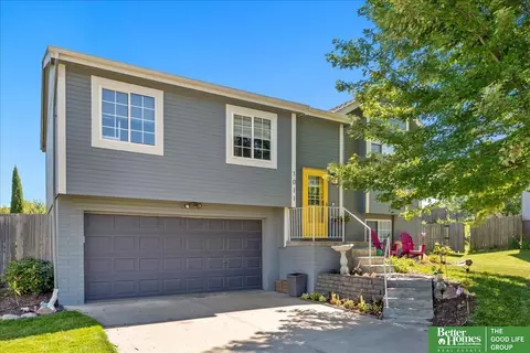1011 Mesa Cir, Papillion, NE 68046
