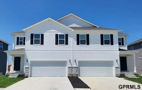7913 N 169 St, Bennington, NE 68007