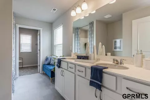 7913 N 169 St, Bennington, NE 68007 photo 14